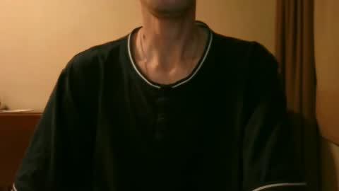 Snapshot of shedevr02 chatting on 10-02-25, 05:09 Roger online show from 10-02-25, 05:09