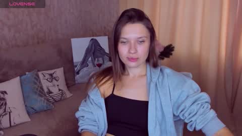 Alexis online show from 11-19-25, 08:25