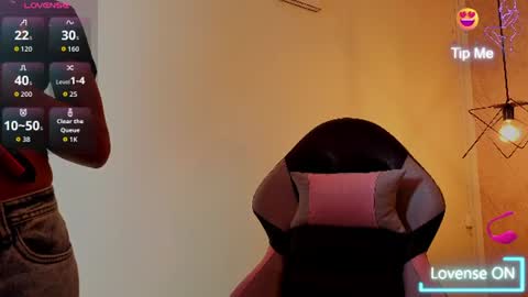 Snapshot of sheilly_brown chatting on 06-24-26, 07:13 sheilly_brown online show from 06-24-26, 07:13