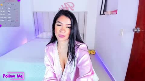 Snapshot of sheirysex chatting on 12-17-24, 02:44 Danna   online show from 12-17-24, 02:44