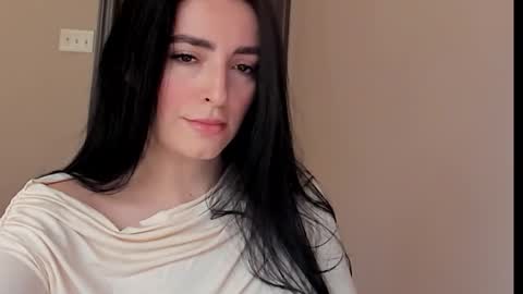 sheisallthat online show from 11-11-25, 09:15