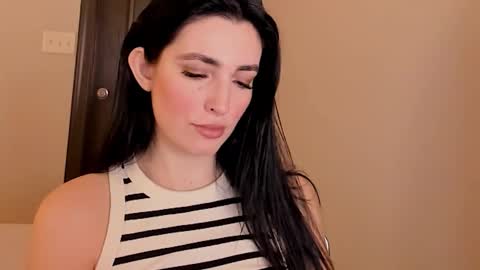 sheisallthat online show from 12-05-25, 03:04