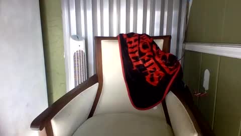 Red online show from 04-06-26, 09:16