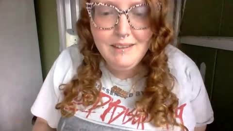 Red online show from 04-07-26, 10:09