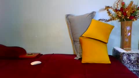 shelia420715 online show from 07-18-26, 06:50