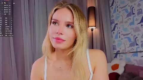 Snapshot of sheliamuyres chatting on 07-11-26, 03:09 Lina online show from 07-11-26, 03:09