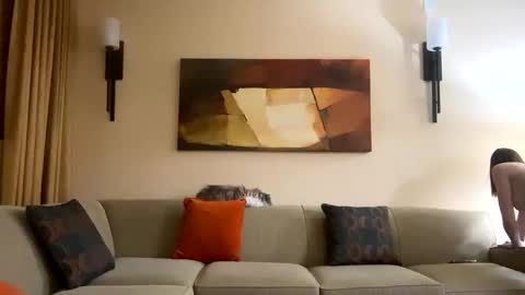 shell2822 online show from 10-19-25, 01:39