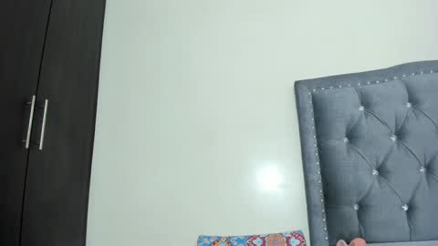 S H E L L  online show from 05-18-26, 04:07