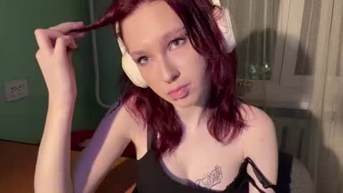 Snapshot of shellaatterbury chatting on 07-02-26, 07:42 Peggy online show from 07-02-26, 07:42