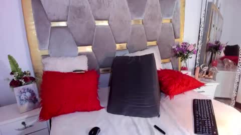 shellbydior online show from 02-12-25, 11:09