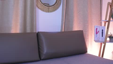  Transmission schedule Monday - Friday 715 am to 200 pm time Colombia  online show from 11-06-25, 02:29