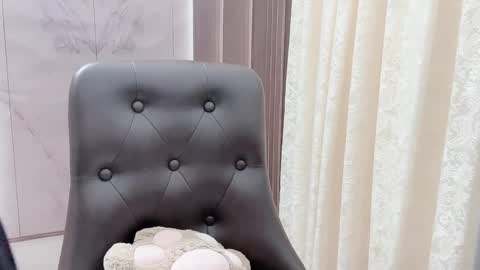 Shelly online show from 04-01-26, 01:28