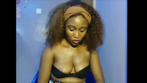 Favour online show from 06-25-26, 07:02