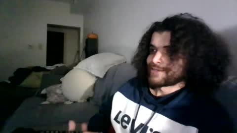 Snapshot of shenanig00n chatting on 12-04-25, 04:00 dl shenanigoon online show from 12-04-25, 04:00