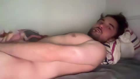 Snapshot of shenjungle1 chatting on 09-21-25, 01:46 shenjungle1 online show from 09-21-25, 01:46