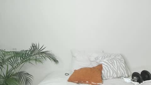 Sherlyn Adams online show from 12-14-24, 11:18