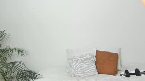 Sherlyn Adams online show from 12-22-24, 10:04