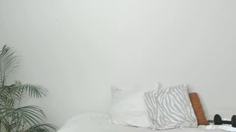 Sherlyn Adams online show from 12-26-24, 10:41