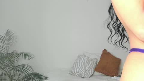 Sherlyn Adams online show from 12-30-24, 04:08