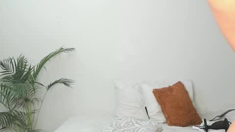 Sherlyn Adams online show from 01-28-25, 07:21