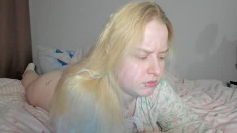 Snapshot of sherlystero chatting on 03-23-26, 08:07 sher online show from 03-23-26, 08:07