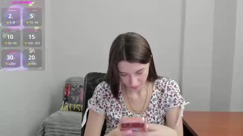 Snapshot of sherril_fox chatting on 07-22-26, 06:16 sherril_fox online show from 07-22-26, 06:16