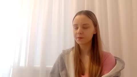 Snapshot of sherrylkeep chatting on 02-22-26, 07:19 Lisa online show from 02-22-26, 07:19