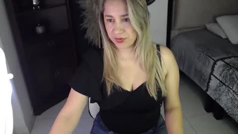 sheryl_jones online show from 11-10-25, 12:04