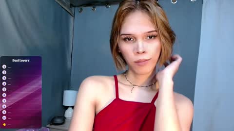 Snapshot of shes_notme chatting on 11-19-25, 02:33 Lana But you can spell it backwards online show from 11-19-25, 02:33