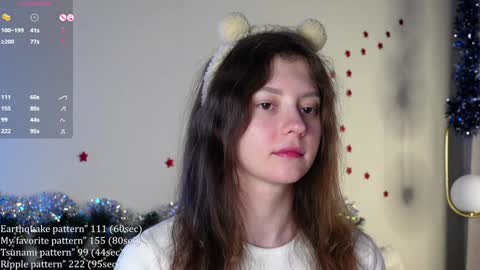 Snapshot of shickshackshock chatting on 12-23-24, 09:18 Iris online show from 12-23-24, 09:18
