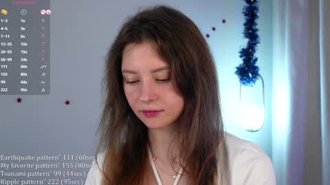 Snapshot of shickshackshock chatting on 01-10-25, 01:41 Iris online show from 01-10-25, 01:41