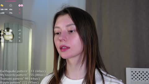 Snapshot of shickshackshock chatting on 01-30-25, 07:26 Iris online show from 01-30-25, 07:26