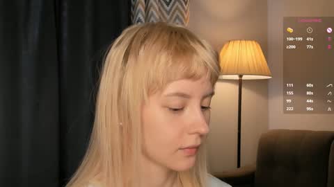Snapshot of shickshackshock chatting on 02-24-25, 07:22 Iris online show from 02-24-25, 07:22