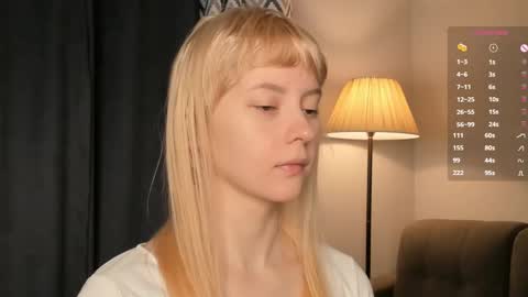 Snapshot of shickshackshock chatting on 02-25-25, 01:20 Iris online show from 02-25-25, 01:20