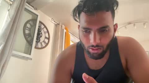 Snapshot of shida109 chatting on 07-31-26, 04:28 shida109 online show from 07-31-26, 04:28