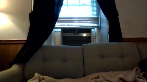 Snapshot of shifty885 chatting on 09-21-25, 03:35 shifty885 online show from 09-21-25, 03:35