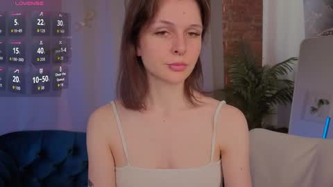 Vivi online show from 06-06-26, 02:33