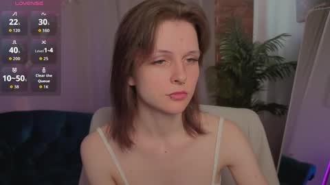 Vivi online show from 06-07-26, 01:15
