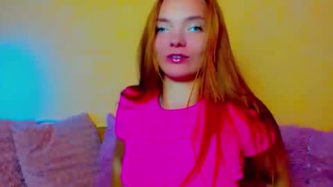 Snapshot of shinelikea_diamond chatting on 10-03-25, 09:01 Alexis online show from 10-03-25, 09:01