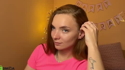 Snapshot of shinelikea_diamond chatting on 05-15-26, 06:59 Alexis online show from 05-15-26, 06:59