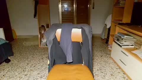 Snapshot of shinikari chatting on 12-01-24, 04:40 shinikari online show from 12-01-24, 04:40