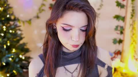 Snapshot of shiny_jail chatting on 12-17-24, 08:32 JennyMira THANK YOU FOR 77 777 online show from 12-17-24, 08:32