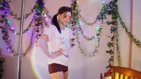 Snapshot of shiny_jail chatting on 02-22-25, 09:48 JennyMira THANK YOU FOR 77 777 online show from 02-22-25, 09:48