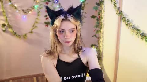 Snapshot of shiny_jail chatting on 09-30-25, 12:26 JennyMira THANK YOU FOR 77 777 online show from 09-30-25, 12:26