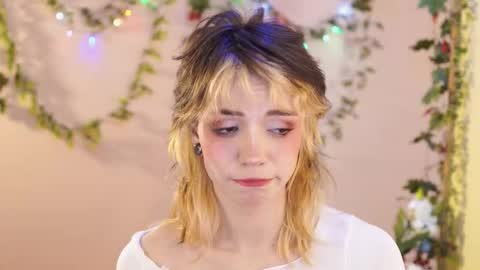 Snapshot of shiny_jail chatting on 10-03-25, 07:11 JennyMira THANK YOU FOR 77 777 online show from 10-03-25, 07:11