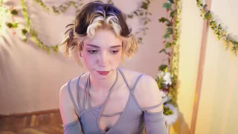 Snapshot of shiny_jail chatting on 10-14-25, 08:31 JennyMira THANK YOU FOR 77 777 online show from 10-14-25, 08:31