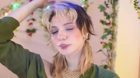 Snapshot of shiny_jail chatting on 11-25-25, 03:56 JennyMira THANK YOU FOR 77 777 online show from 11-25-25, 03:56