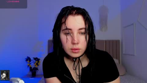 Snapshot of shiraazsh chatting on 05-01-26, 10:09 shiraazsh online show from 05-01-26, 10:09