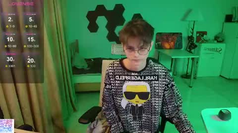 shiromy_ online show from 04-30-26, 11:09