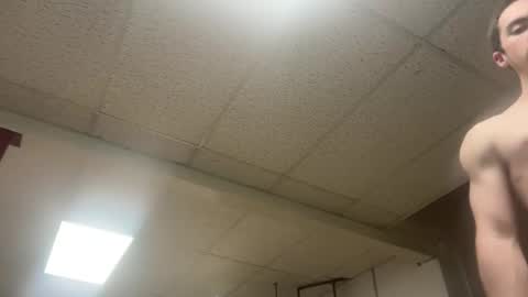 shirtlesshunk15 online show from 03-18-26, 07:11